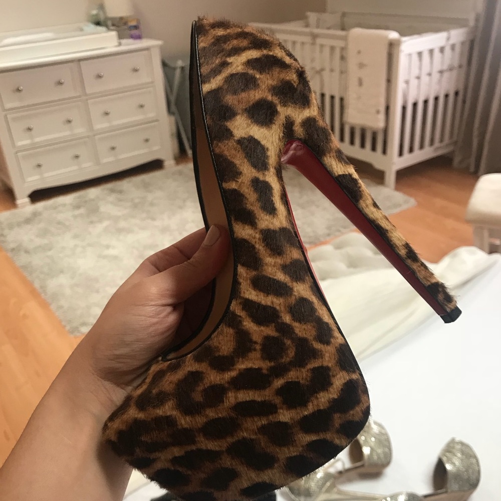 Christian louboutin leopard daffodile